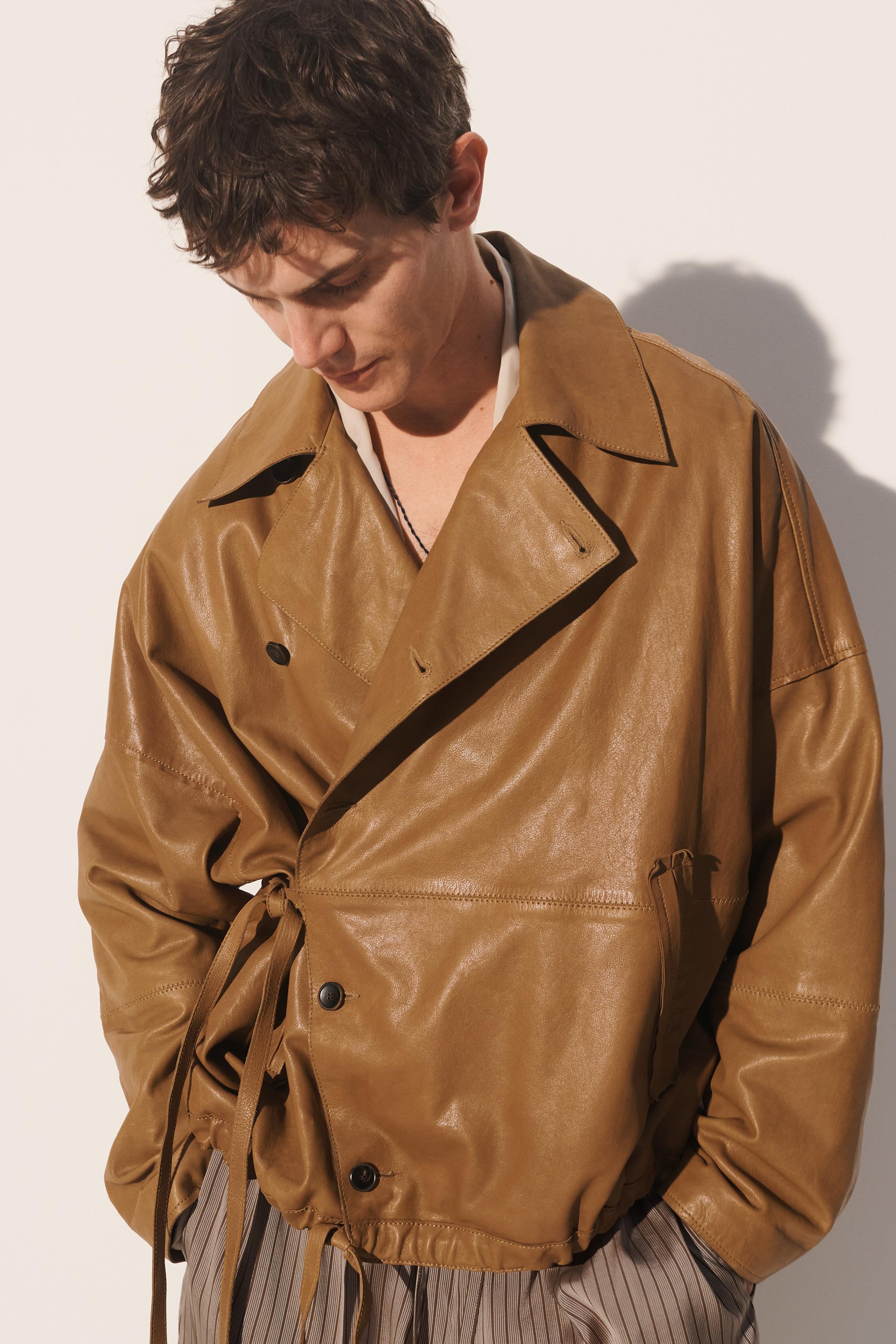 RELAXED FIT NAPA LEATHER JACKET